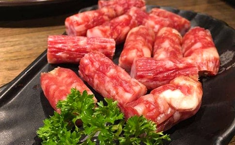 日本腊肠蘑菇披萨如何做