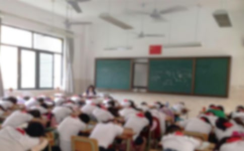 ���ݳ��ּ�����15ƪ