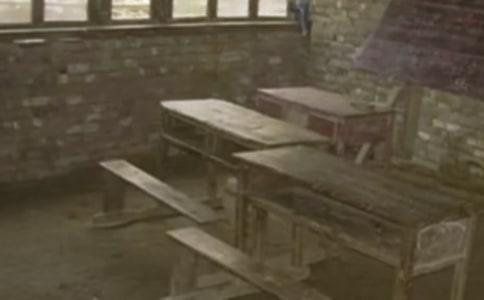 乡村小学班主任事迹材料
