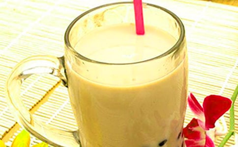 友情和奶茶作文800字