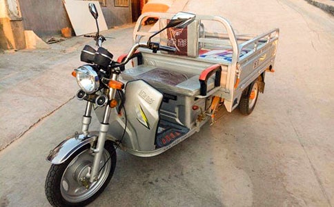 �����Ȿ�飬�������˲����ֳ��İ���900��-д������